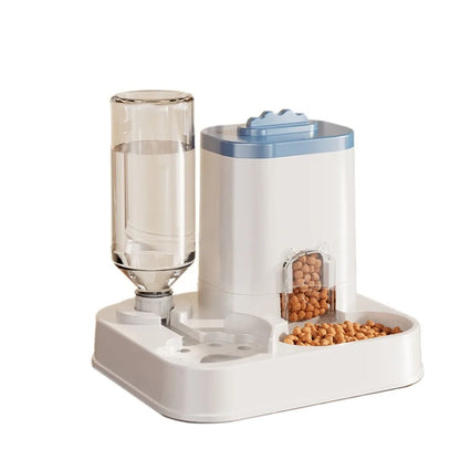 Dispensador automático de agua con sistema de alimentación integrado